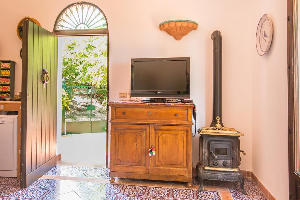Villa Adamo スコペッロ 部屋 写真